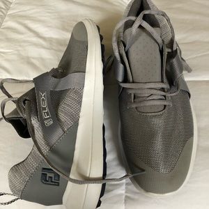 FootJoy 2019 Flex spikeless golf shoes